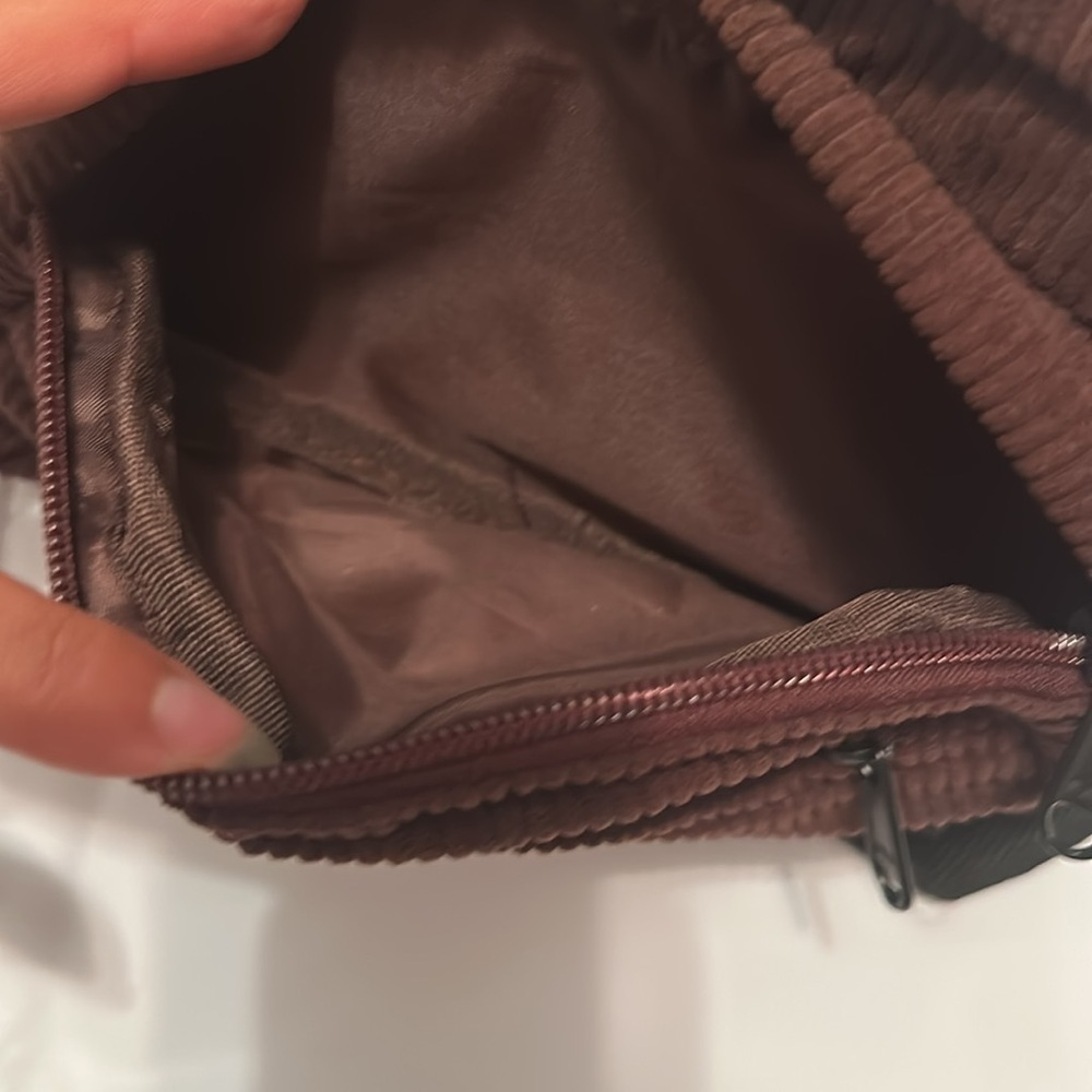 👜✨ Justin Bieber x Tim Hortons Fanny Pack ✨👜 - Picture 4 of 8